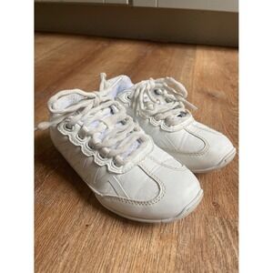 Chasse White Cheerleading Shoes Youth Size 12 Lightweight Athletic Sneakers